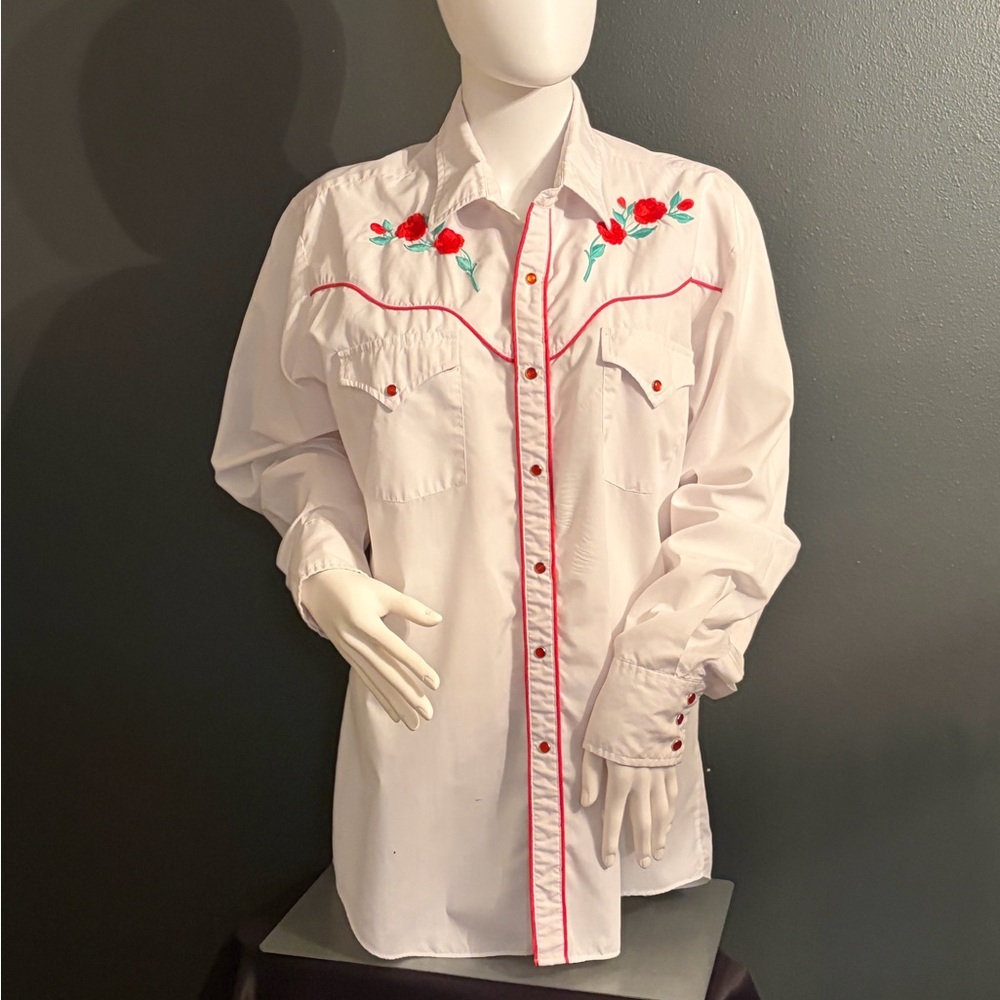 Vintage White Rose Western Pearlized Snap Shirt with Floral Embroidered  SZ LG